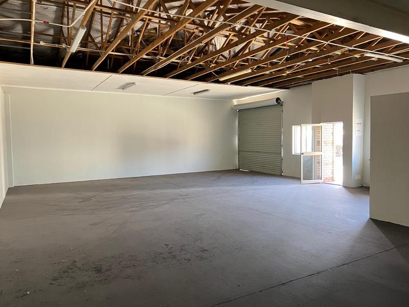 To Let commercial Property for Rent in Walmer Eastern Cape